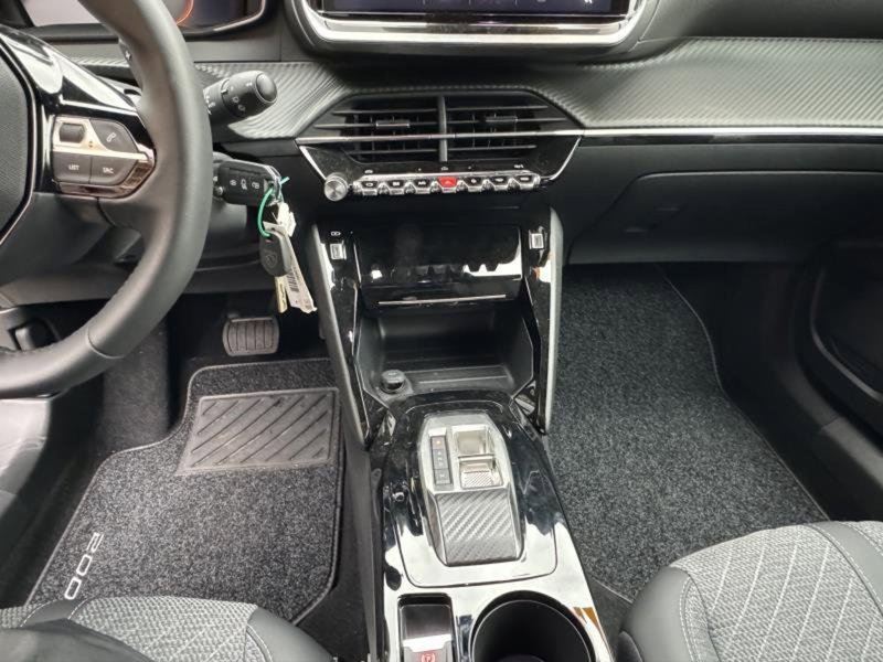 Peugeot 2008 nuova a Genova (16)