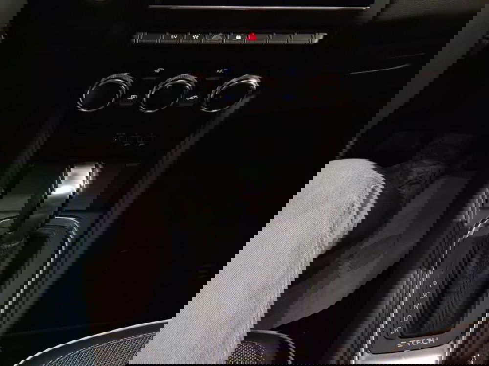 Renault Captur usata a Genova (16)