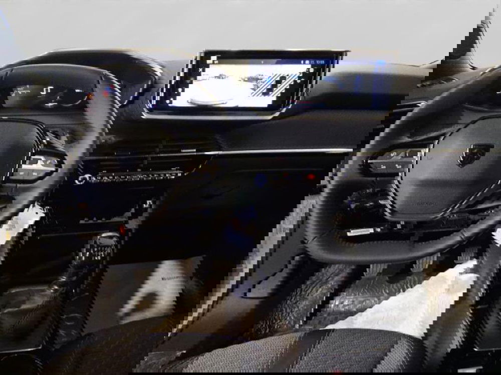 Peugeot 2008 nuova a Genova (11)