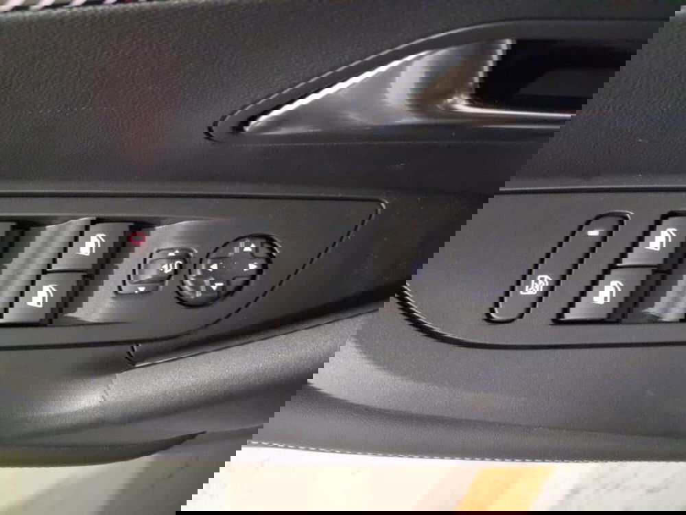 Peugeot 2008 nuova a Genova (12)