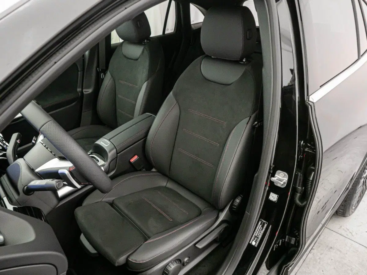 Mercedes-Benz EQA usata a Macerata (10)