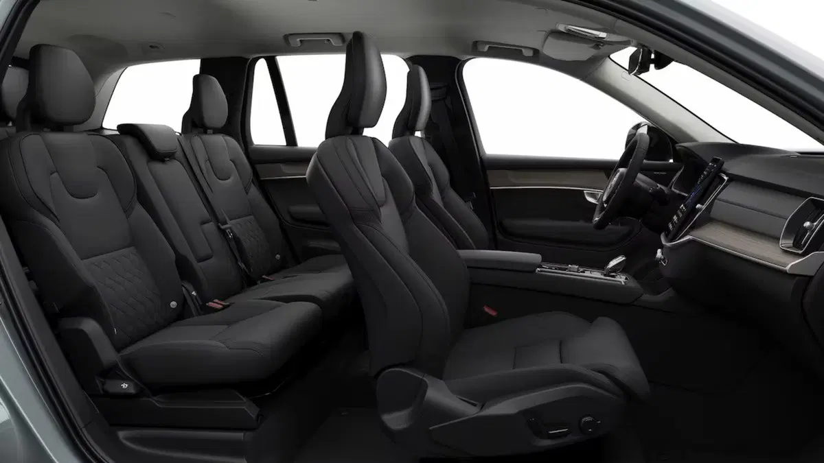 Volvo XC90 nuova a Como (8)