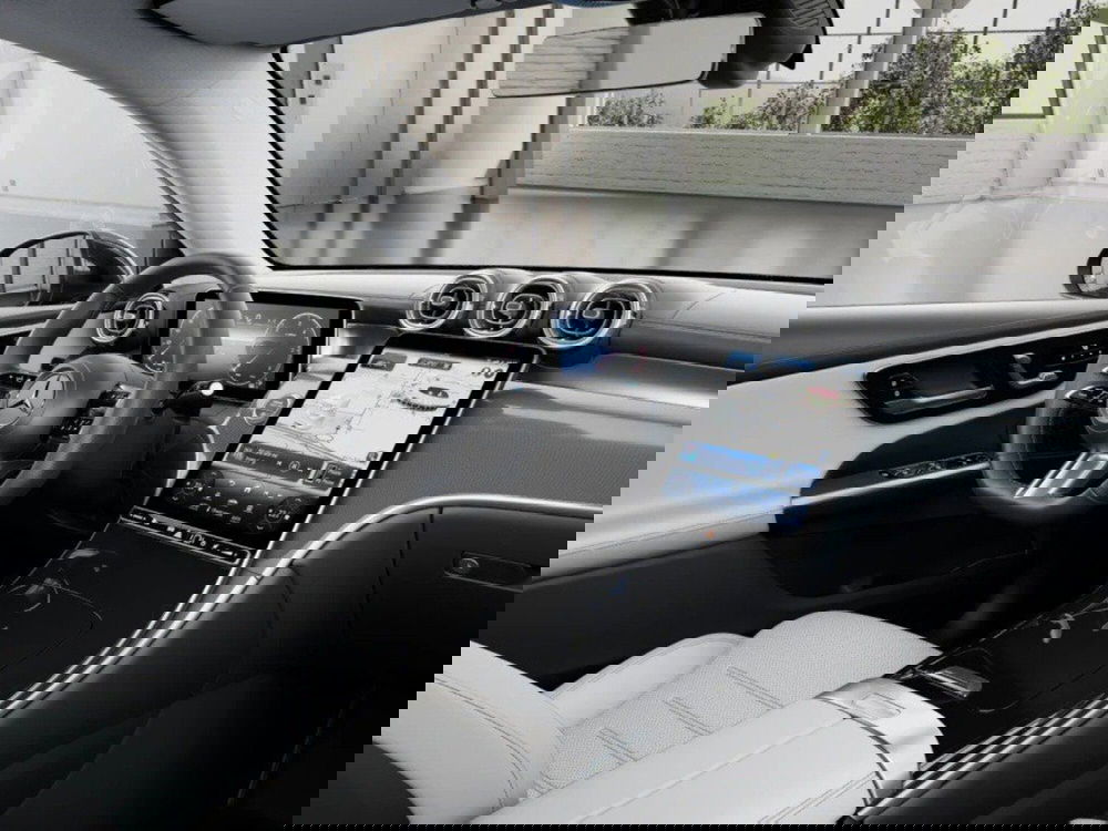 Mercedes-Benz GLC Coupé nuova a Macerata (12)