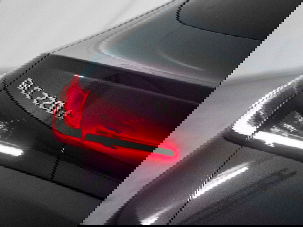 Mercedes-Benz GLC SUV nuova a Macerata (10)