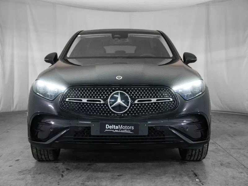 Mercedes-Benz GLC SUV nuova a Macerata (5)