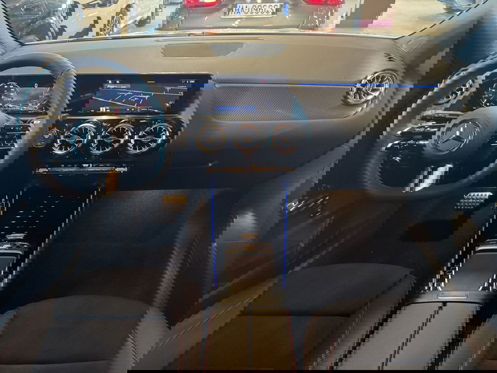 Mercedes-Benz GLA SUV nuova a Messina (11)