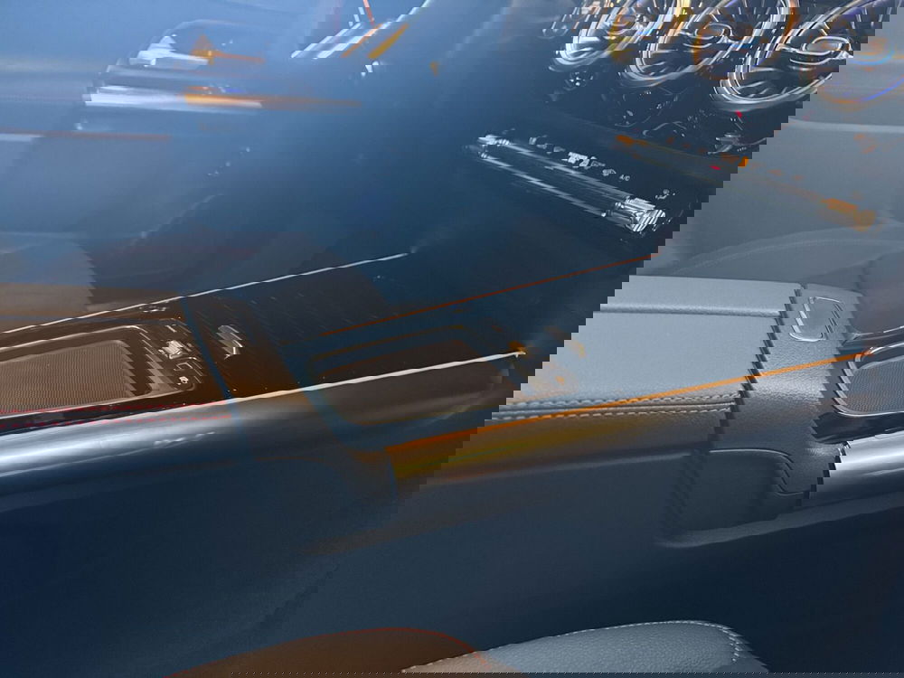 Mercedes-Benz GLA SUV nuova a Messina (14)