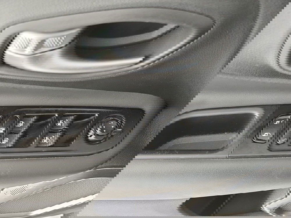 Jeep Renegade usata a Alessandria (14)