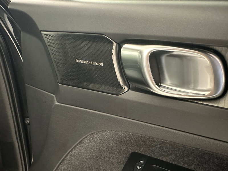 Volvo XC40 usata a Bergamo (13)