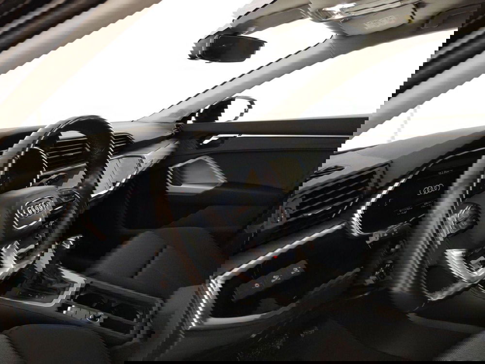 Audi Q3 Sportback usata a Massa-Carrara (8)