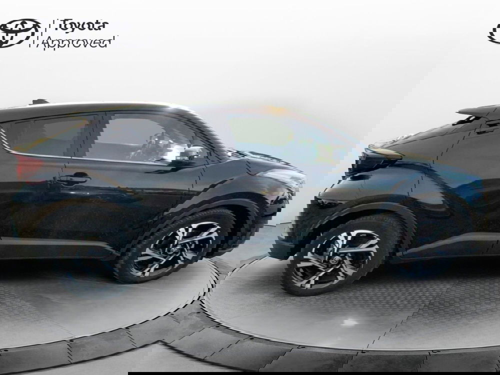 Toyota Toyota C-HR usata a Perugia (15)