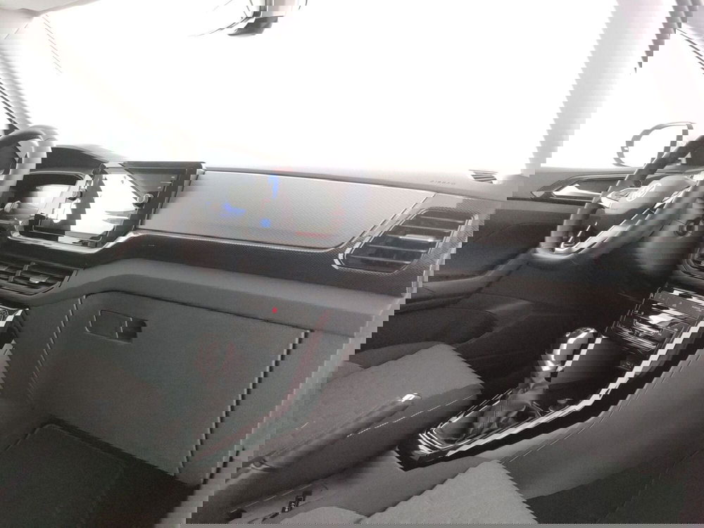 Volkswagen T-Cross nuova a Napoli (6)