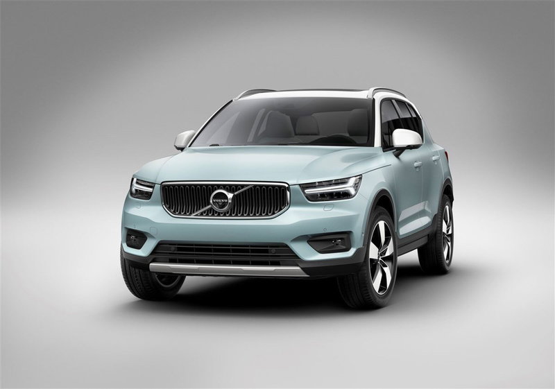 Volvo XC40 usata a Palermo (13)