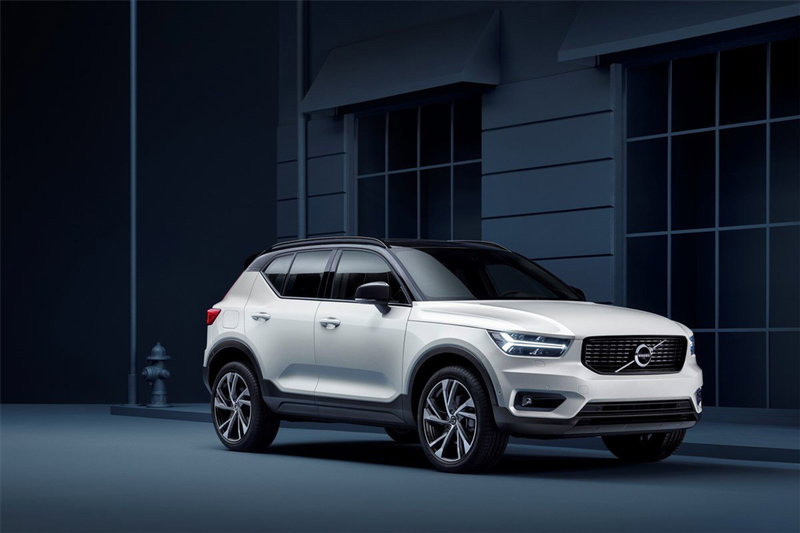 Volvo XC40 usata a Palermo (14)