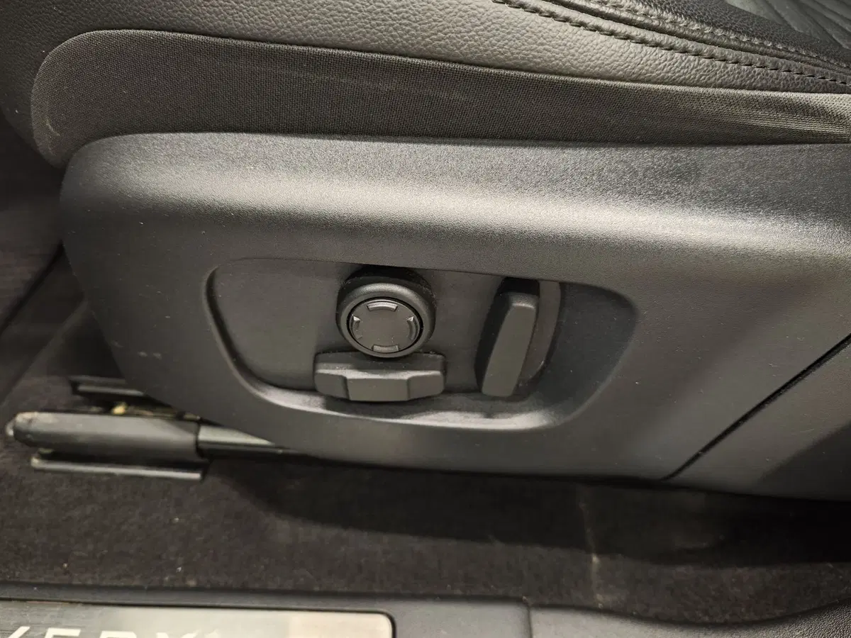 Land Rover Discovery Sport usata a Parma (12)