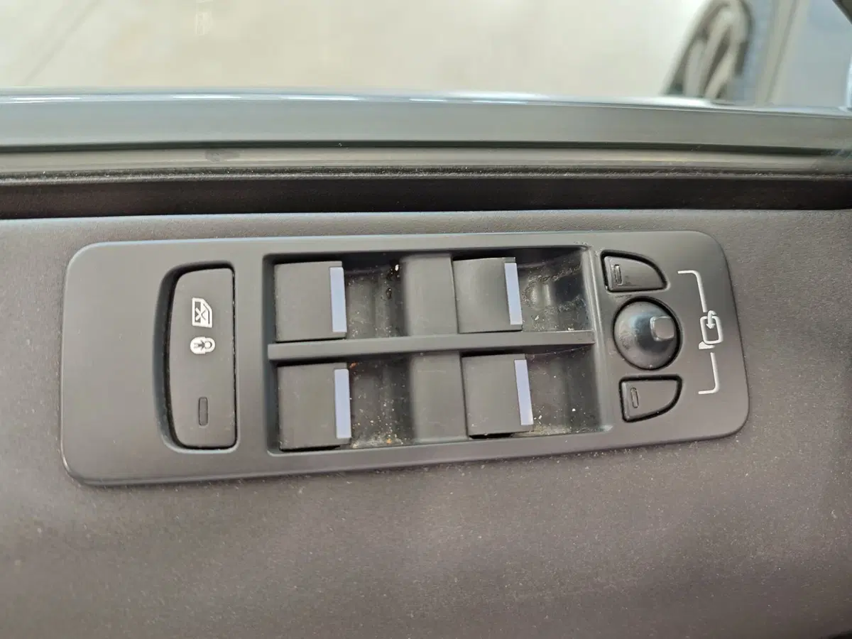 Land Rover Discovery Sport usata a Parma (19)