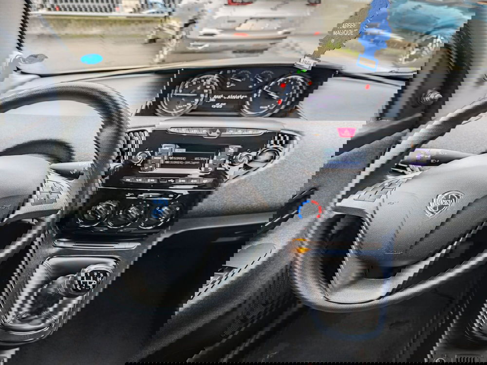 Lancia Ypsilon usata a Cremona (10)