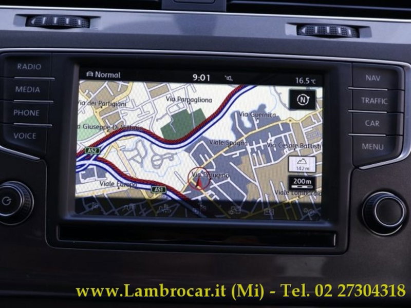 Volkswagen Golf Variant usata a Milano (10)
