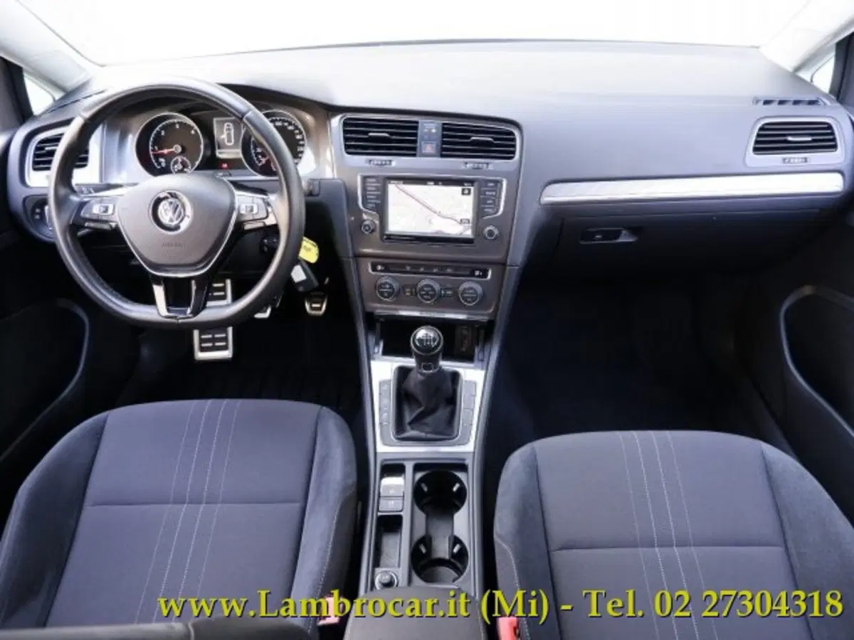 Volkswagen Golf Variant usata a Milano (2)