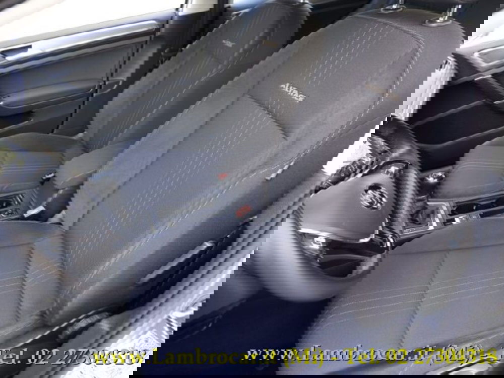 Volkswagen Golf Variant usata a Milano (4)