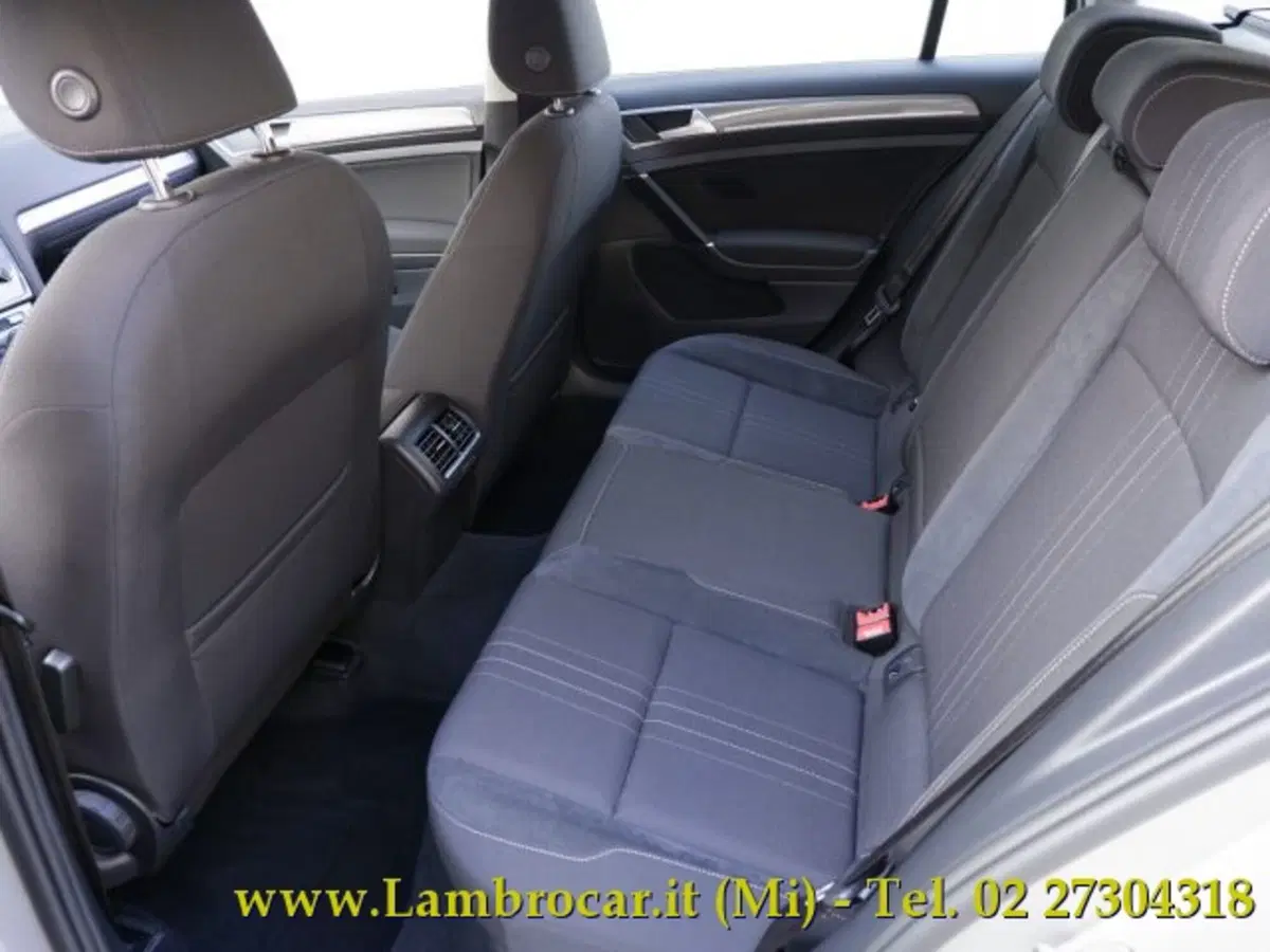 Volkswagen Golf Variant usata a Milano (5)
