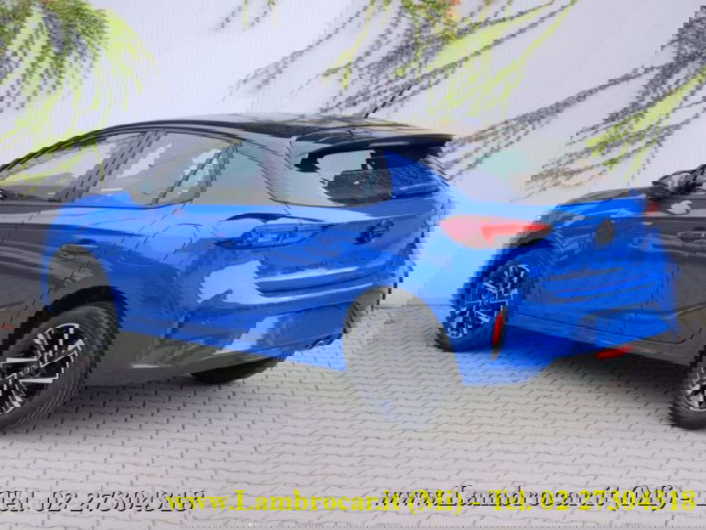 Opel Corsa nuova a Milano (15)