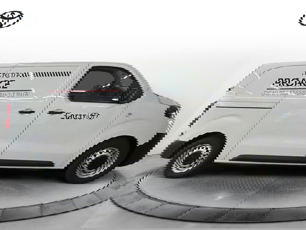 Toyota Proace nuova a Bergamo (13)