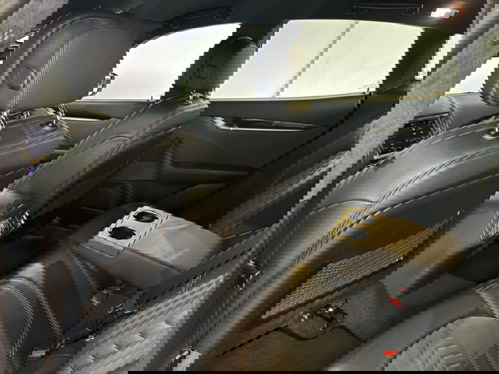 Maserati Levante usata a Monza e Brianza (14)