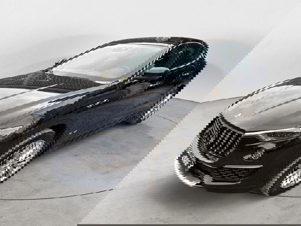 Maserati Levante usata a Monza e Brianza (2)