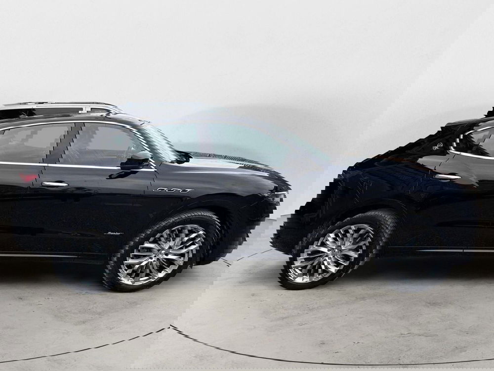 Maserati Levante usata a Monza e Brianza (7)