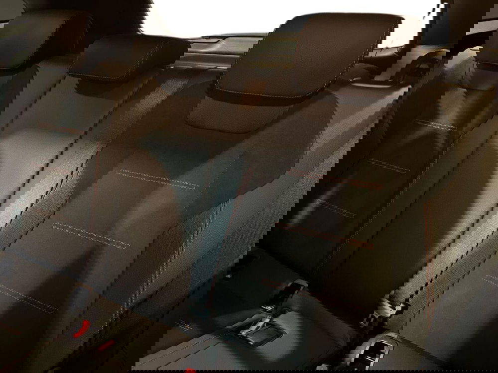 Mercedes-Benz GLA SUV usata a Prato (12)