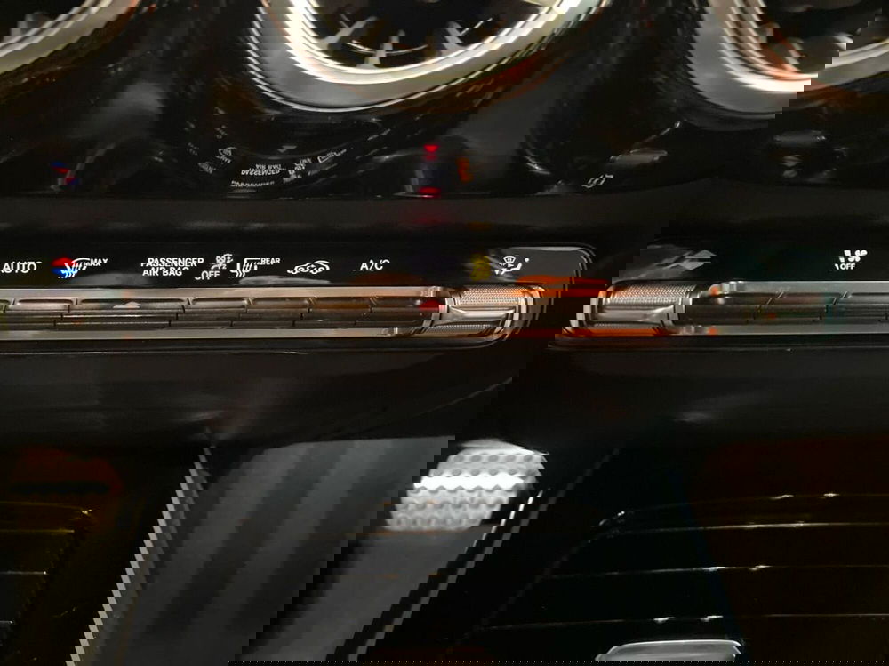 Mercedes-Benz GLA SUV usata a Prato (15)