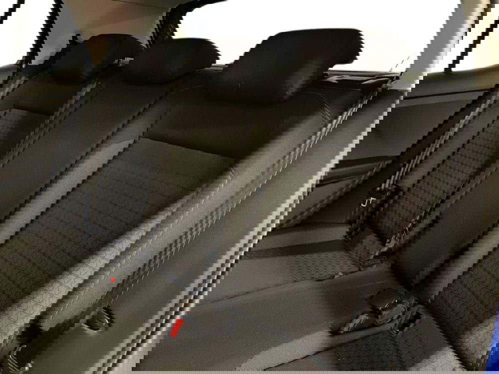 Volkswagen T-Cross usata a Prato (12)