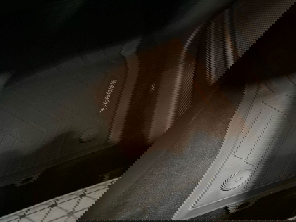 Volkswagen T-Cross usata a Prato (16)