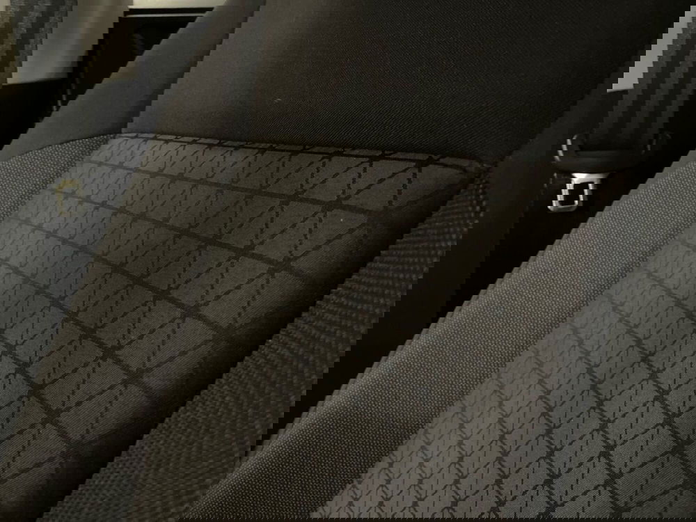 Volkswagen T-Cross usata a Prato (18)