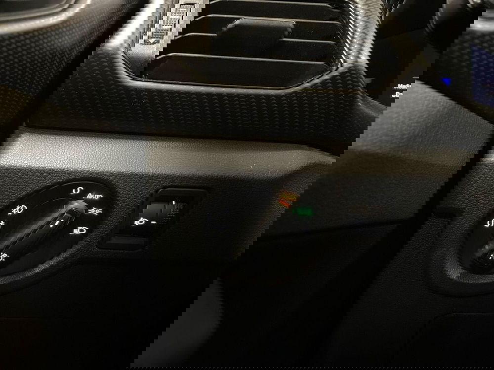 Volkswagen T-Cross usata a Prato (20)