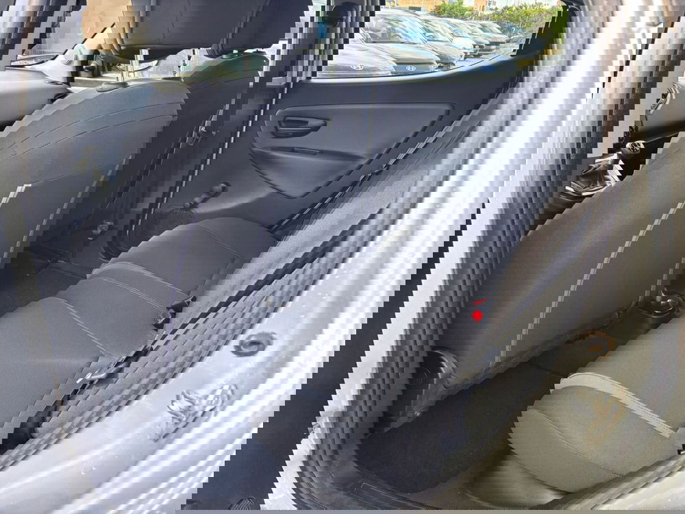 Lancia Ypsilon usata a Firenze (5)