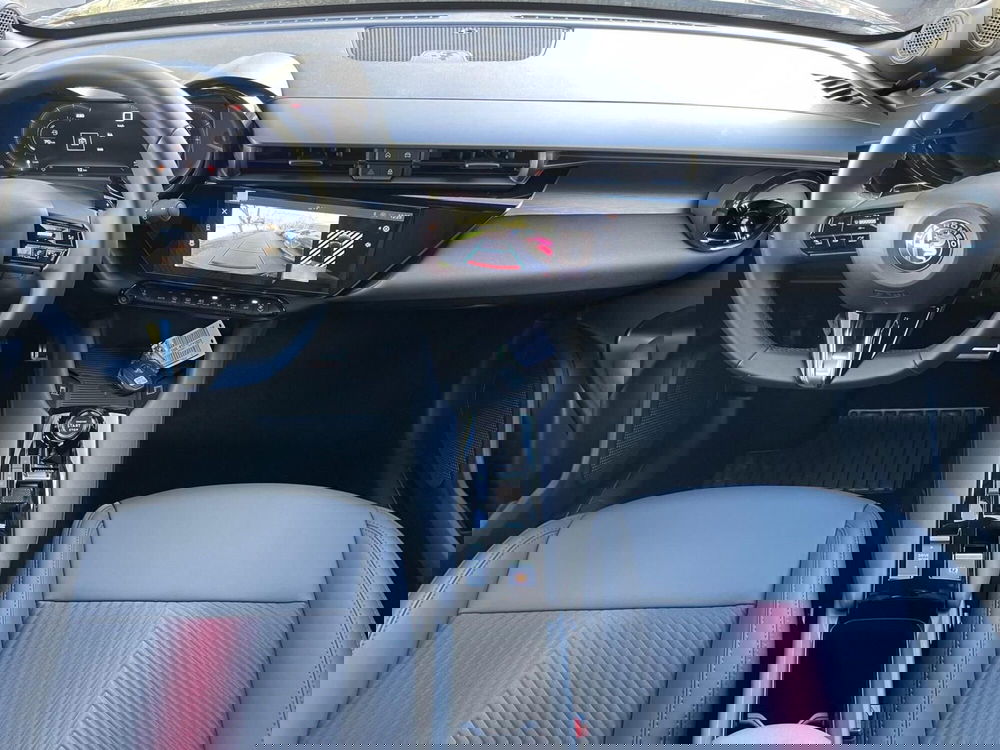 Alfa Romeo Junior nuova a Ancona (10)