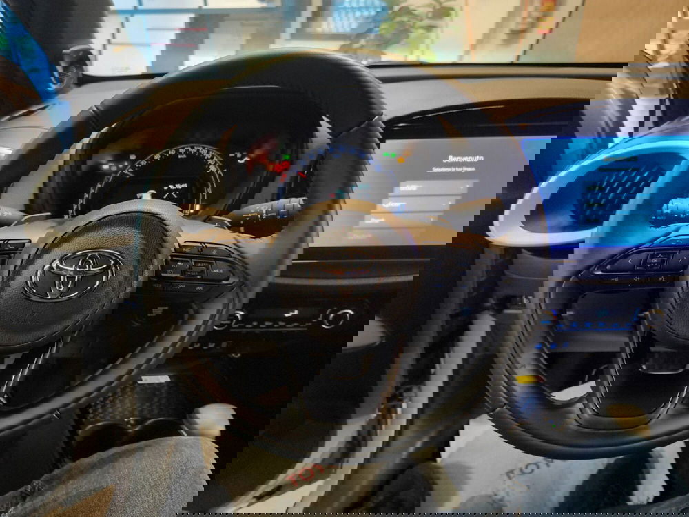 Toyota Aygo X usata a Catanzaro (20)