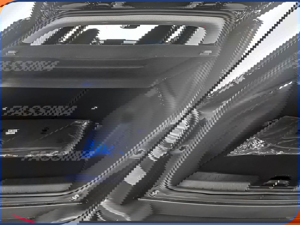 Jeep Avenger nuova a Milano (11)