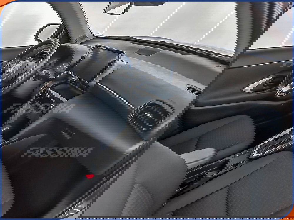 Toyota Yaris Cross usata a Milano (12)