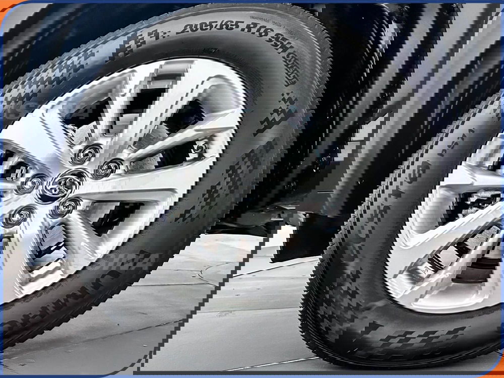 Toyota Yaris Cross usata a Milano (7)