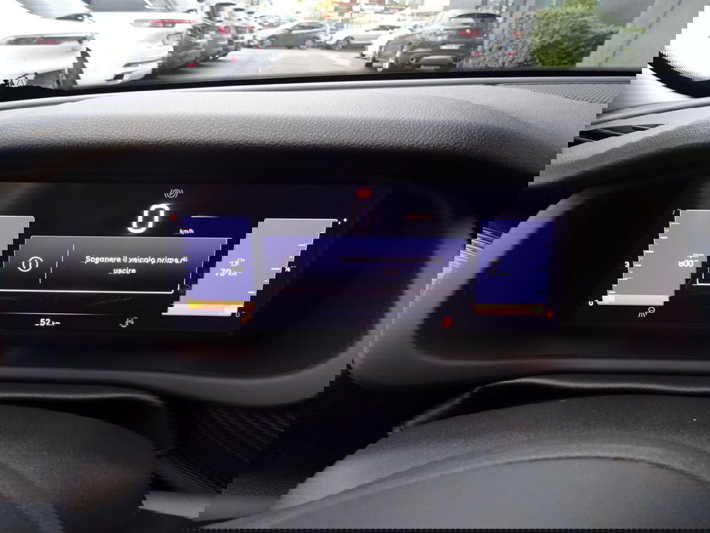 Jeep Avenger nuova a Lucca (10)