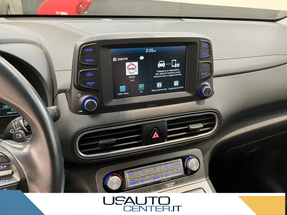 Hyundai Kona usata a Milano (12)