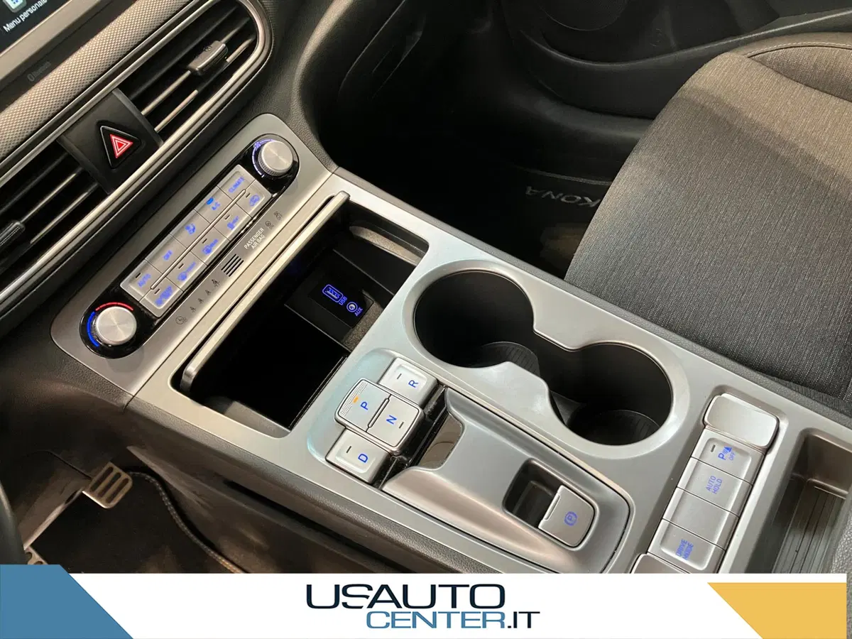 Hyundai Kona usata a Milano (13)