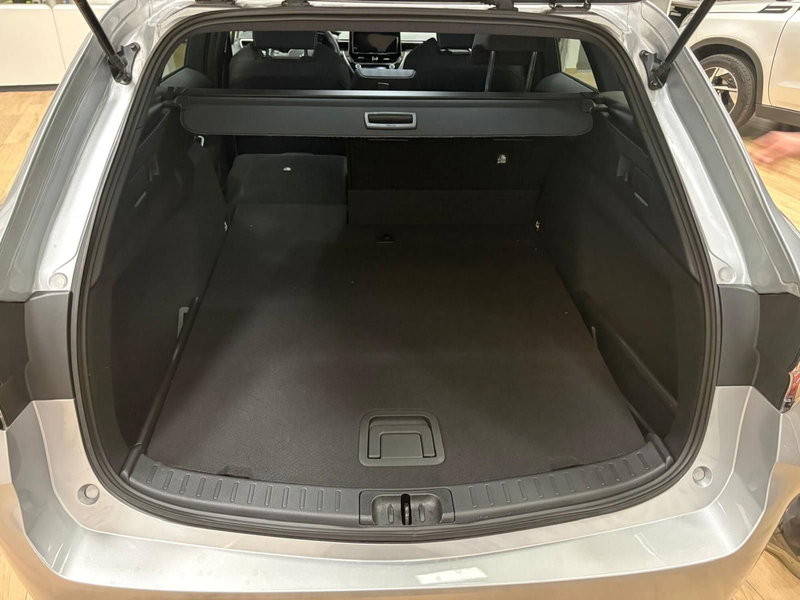 Suzuki Swace usata a Parma (11)