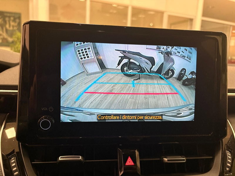 Suzuki Swace usata a Parma (8)