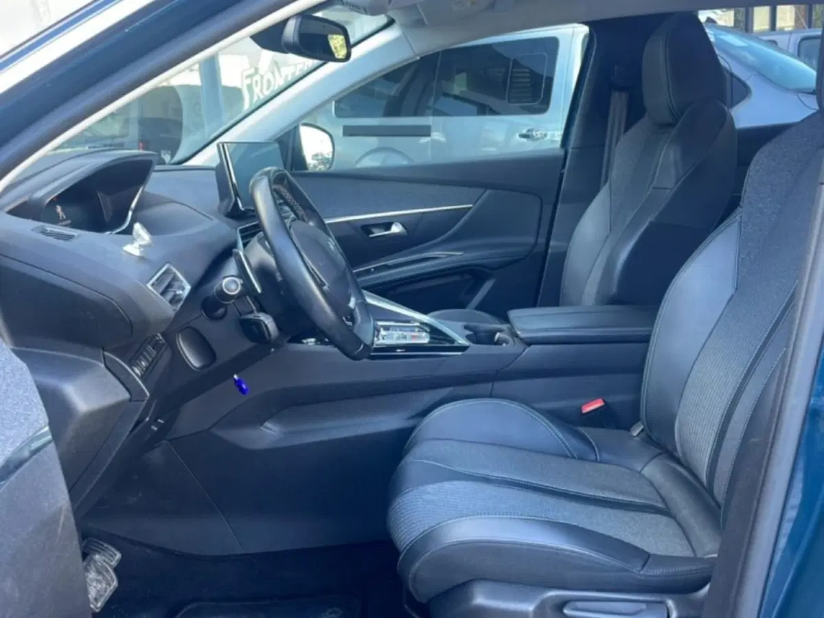 Peugeot 3008 usata a Foggia (9)