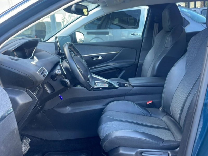 Peugeot 3008 usata a Foggia (9)