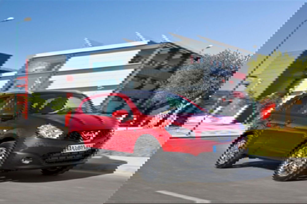 Nissan Qashqai usata a Cosenza (7)